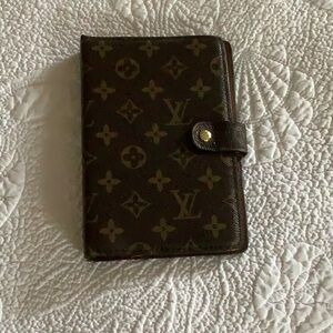 LV address/notebook. Vintage. I don’t think is real LV.